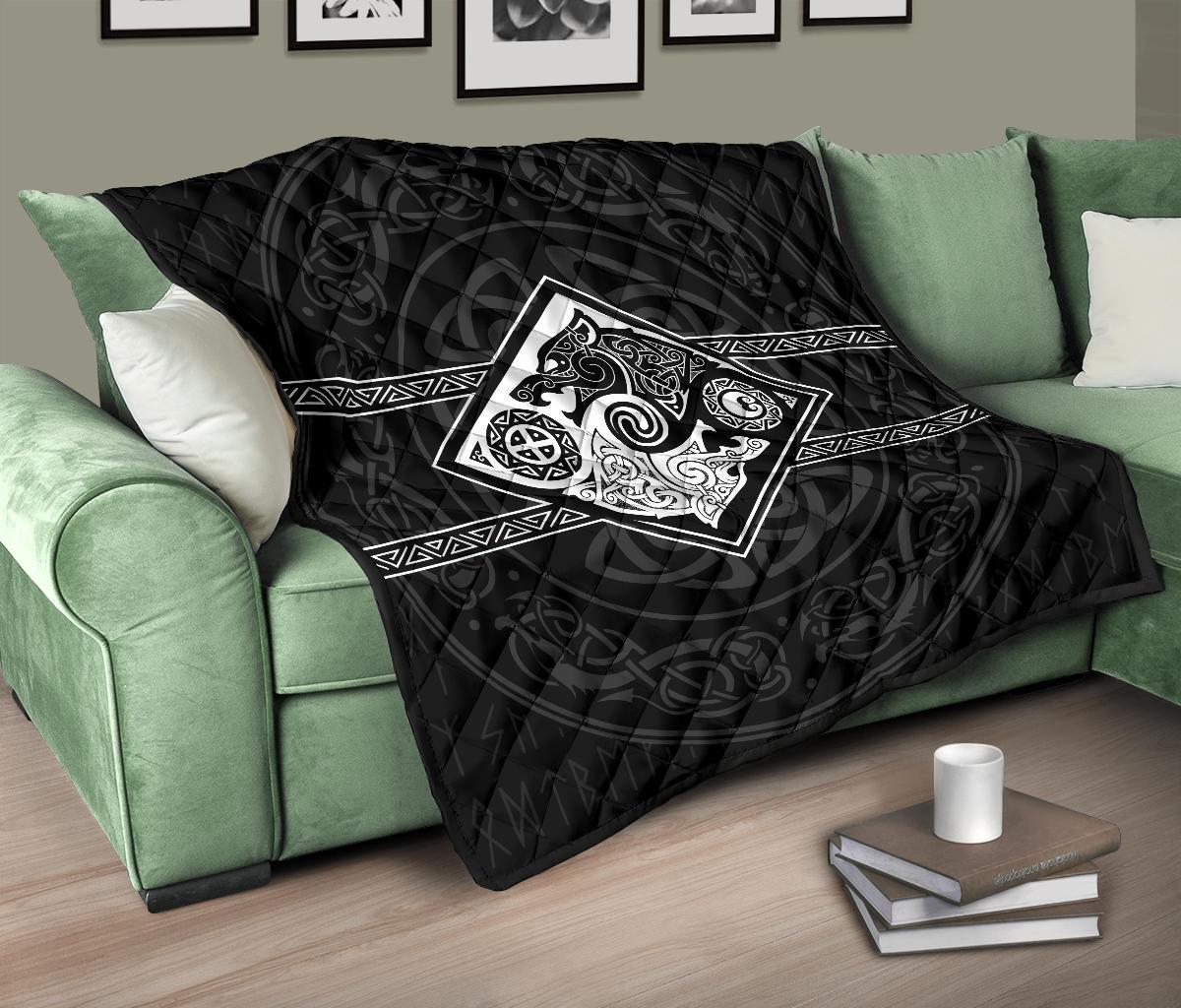 Vikings Premium Quilt The Wolves, Skoll and Hati RLT12 - Wonder Print Shop