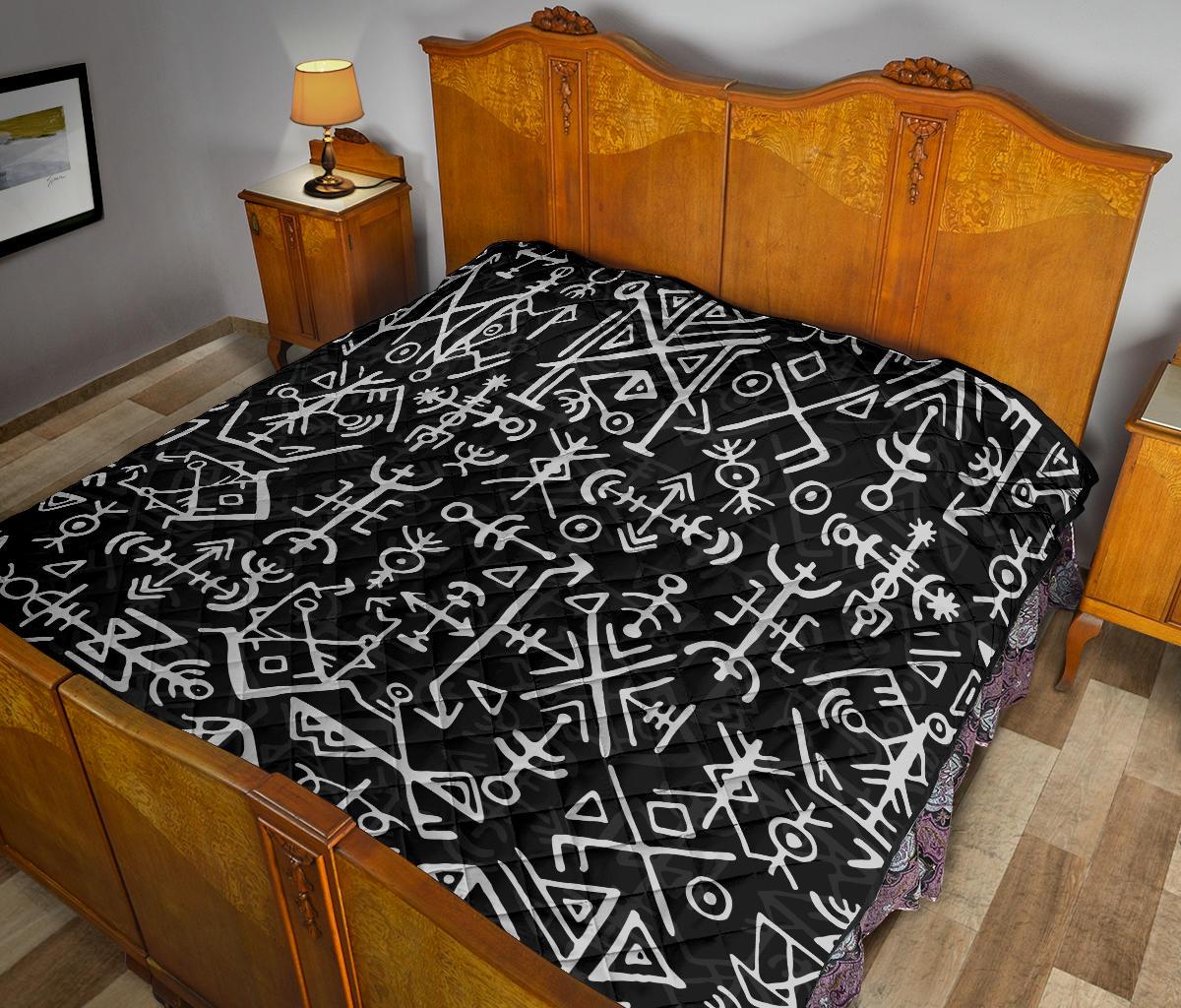 Viking Futhark Norse Islandic Premium Quilt RLT12 - Wonder Print Shop