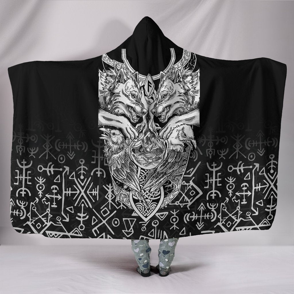viking-hooded-blanket-wolf-and-raven-special