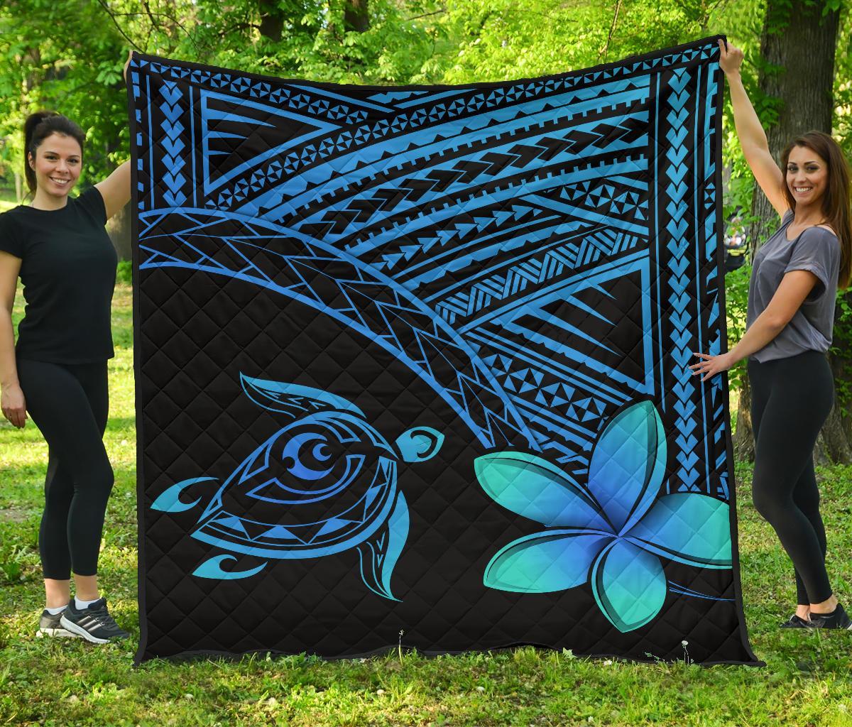 Hawaiian Quilt Hawaii Turtle Plumeria Quilt Blue - Wonder Print Shop