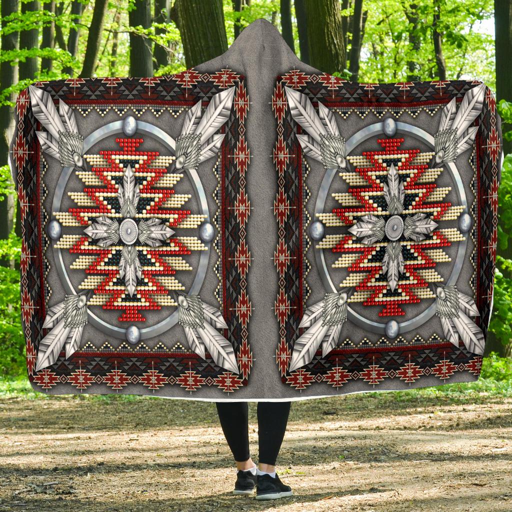 naumaddic-arts-native-american-hooded-blanket