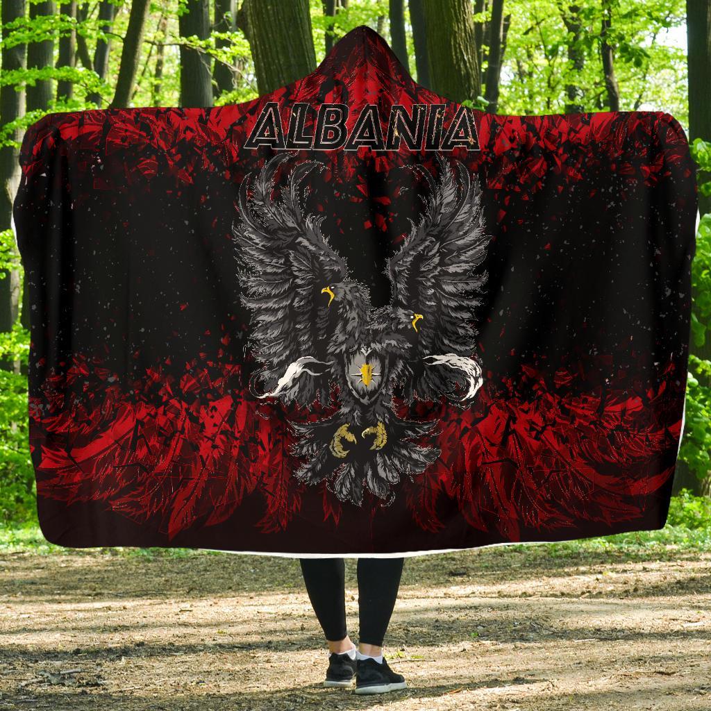 double-headed-eagle-of-albania-economy-hooded-blanket