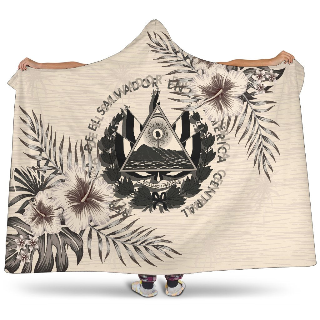 el-salvador-hooded-blanket-the-beige-hibiscus