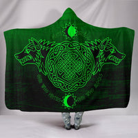 viking-hooded-blanket-skoll-and-hati