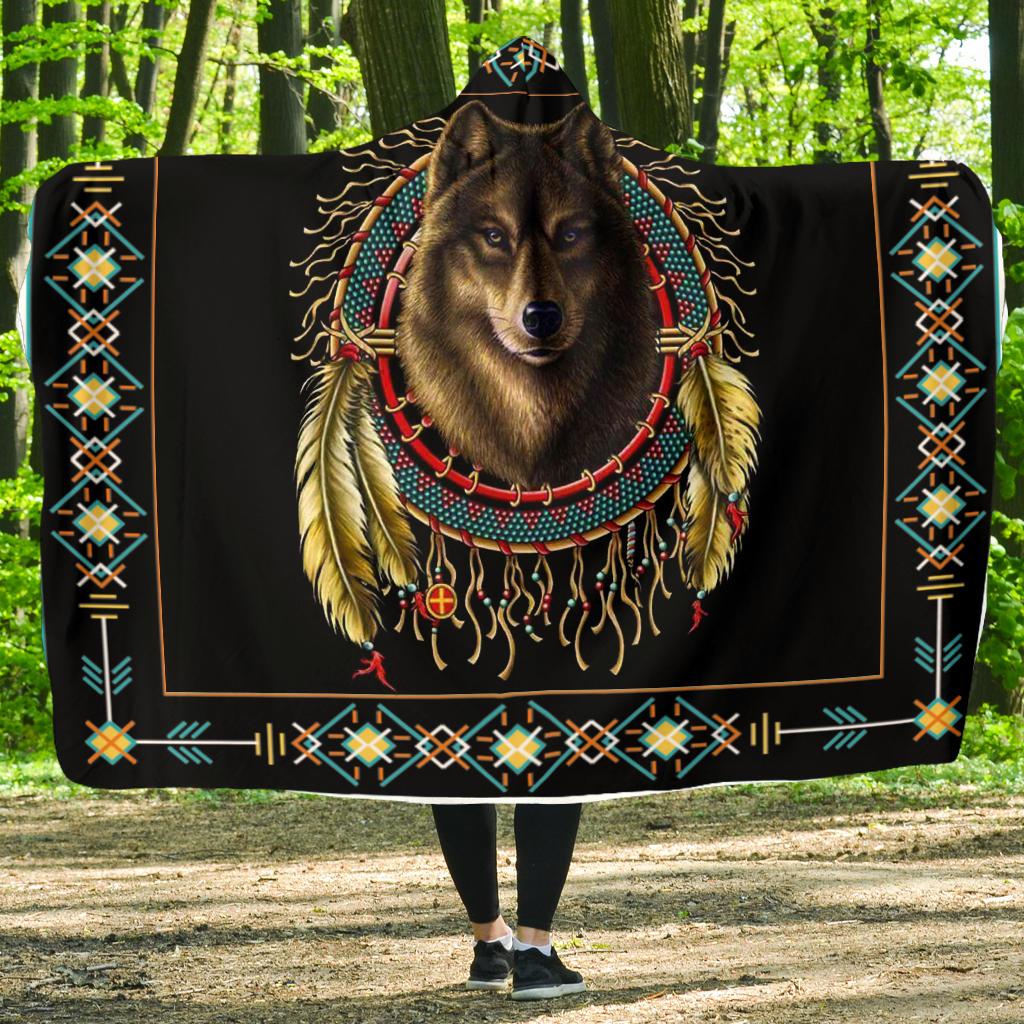 wolf-dreamcatcher-native-american-hooded-blanket