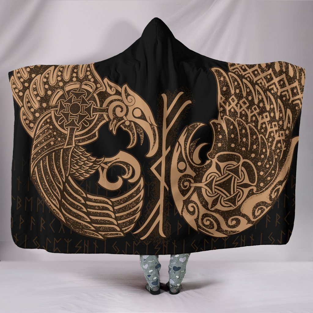 viking-hooded-blanket-raven-tattoo