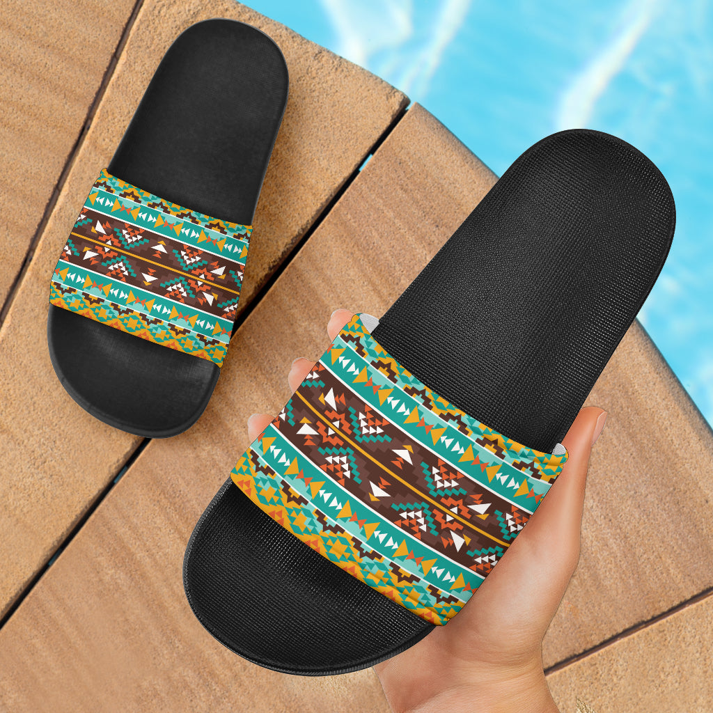 seamless-colorful-slide-sandals