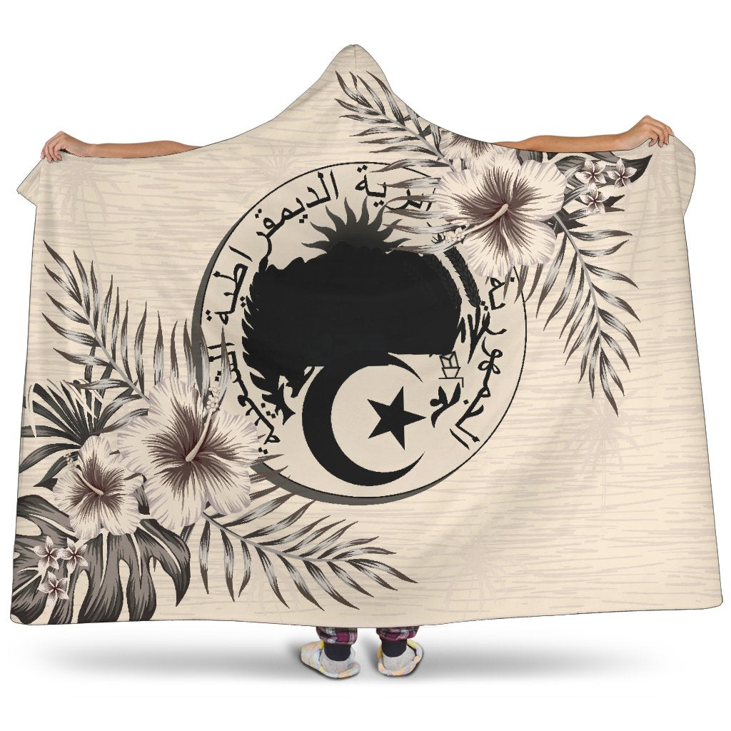 algeria-hooded-blanket-the-beige-hibiscus