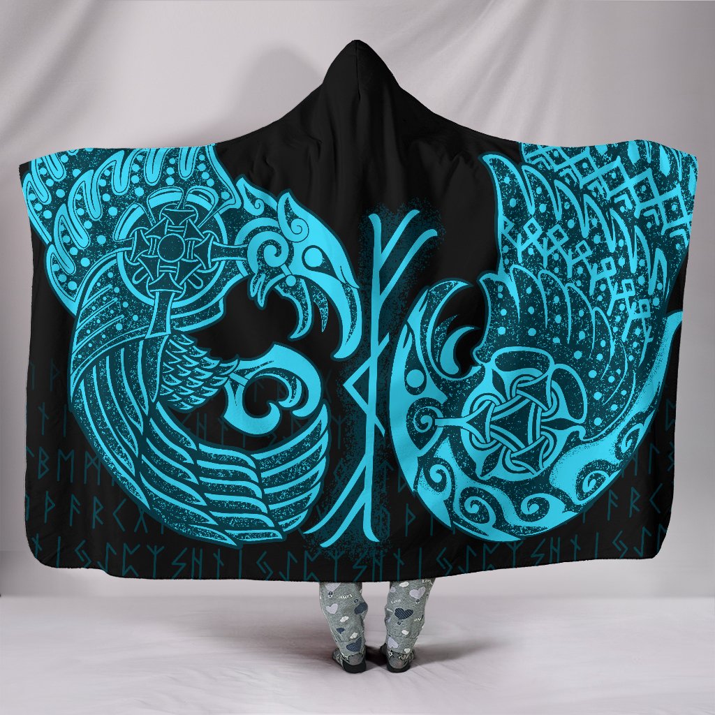 viking-hooded-blanket-raven-tattoo