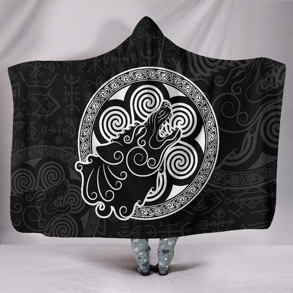 viking-hooded-blanket-wolf-of-viking
