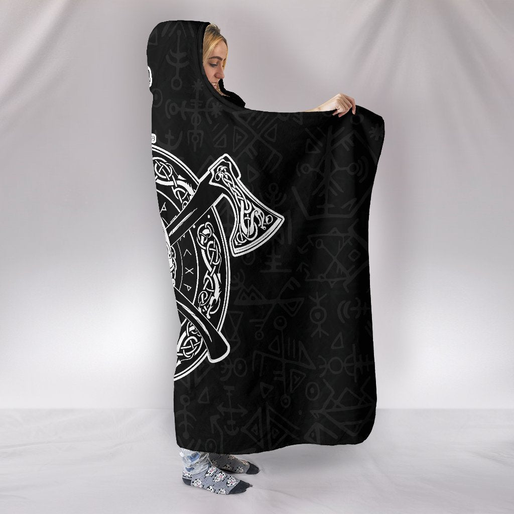 viking-hooded-blanket-viking-helmet