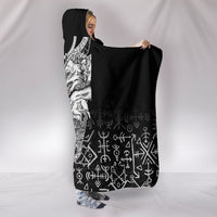 viking-hooded-blanket-wolf-and-raven-special