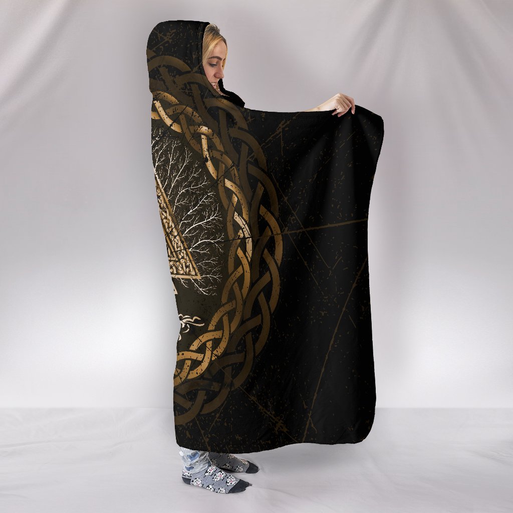 viking-hooded-blanket-celtic-and-valknut-and-tree-of-life-yggrdrasil
