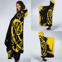 viking-hooded-blanket-loki-bound-triskele-rune-gold
