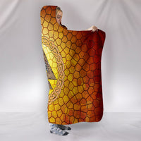 viking-hooded-blanket-valknut-vignette-on-a-gold-background