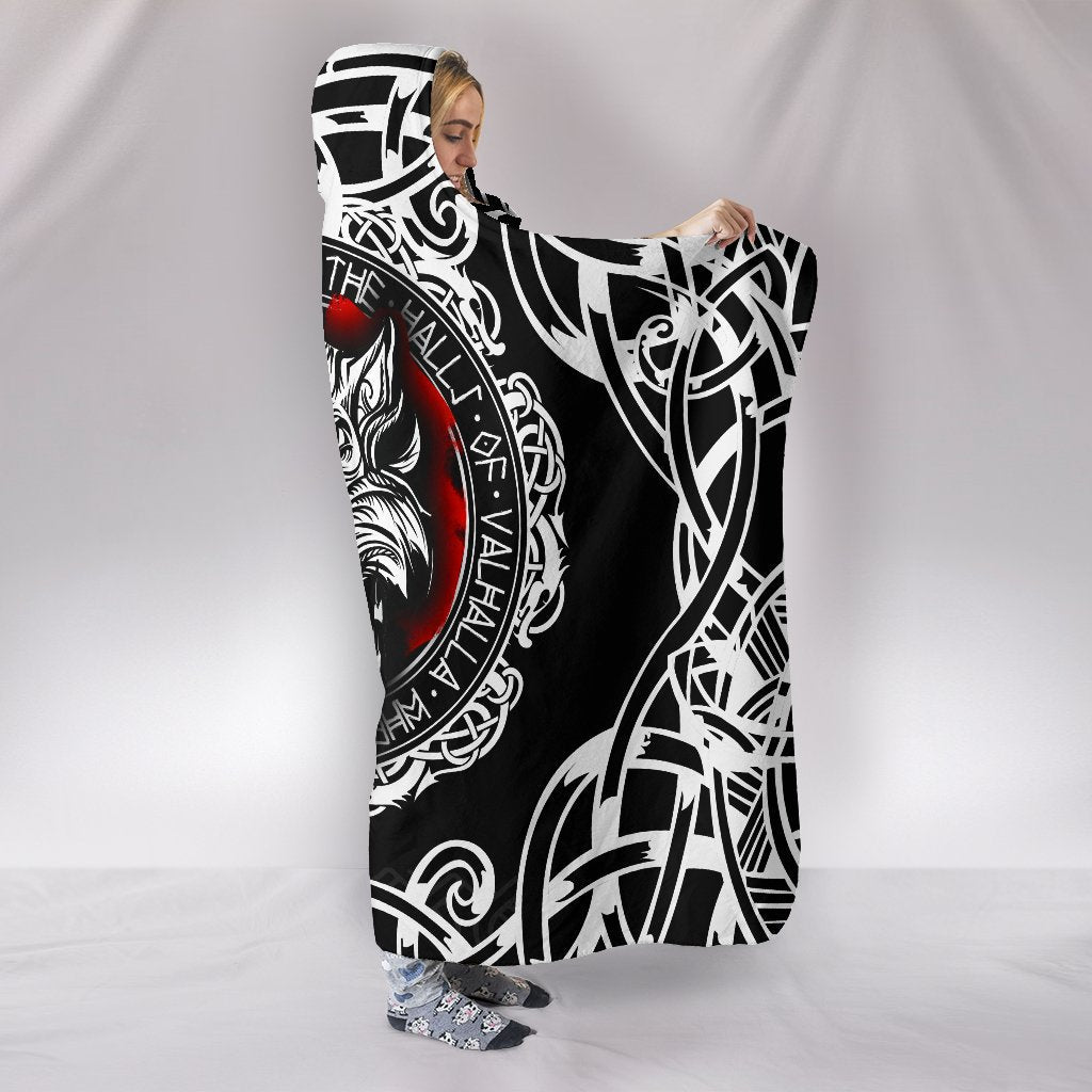 viking-hooded-blanket-fenrir-wolf