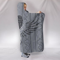 viking-hooded-blanket-odins-celtic-raven-scandinavian-tattoo