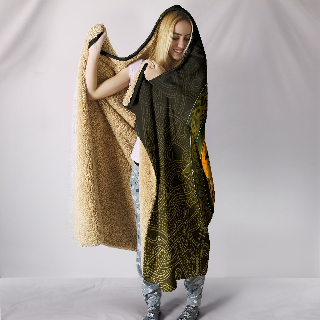 viking-hooded-blanket-ethnic-odin-raven-gold