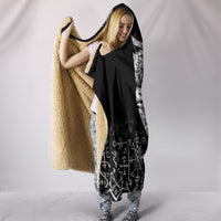 viking-hooded-blanket-wolf-and-raven-special