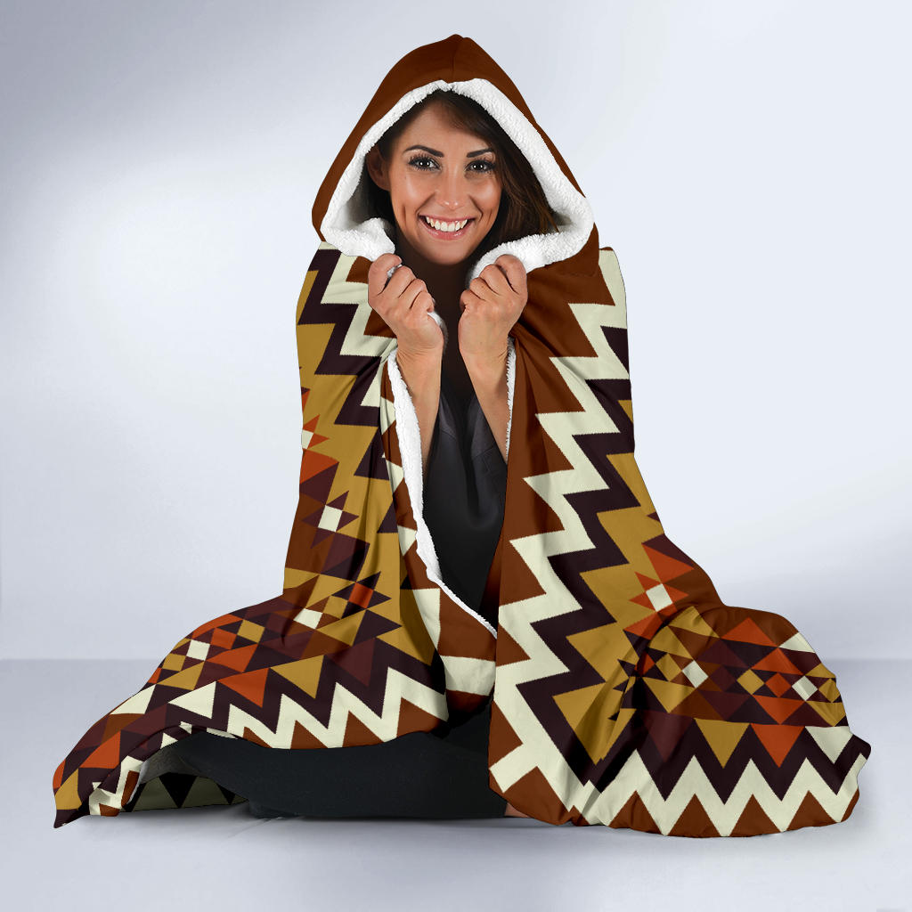 native-american-ethnic-geometric-brown-pattern-hooded-blanket