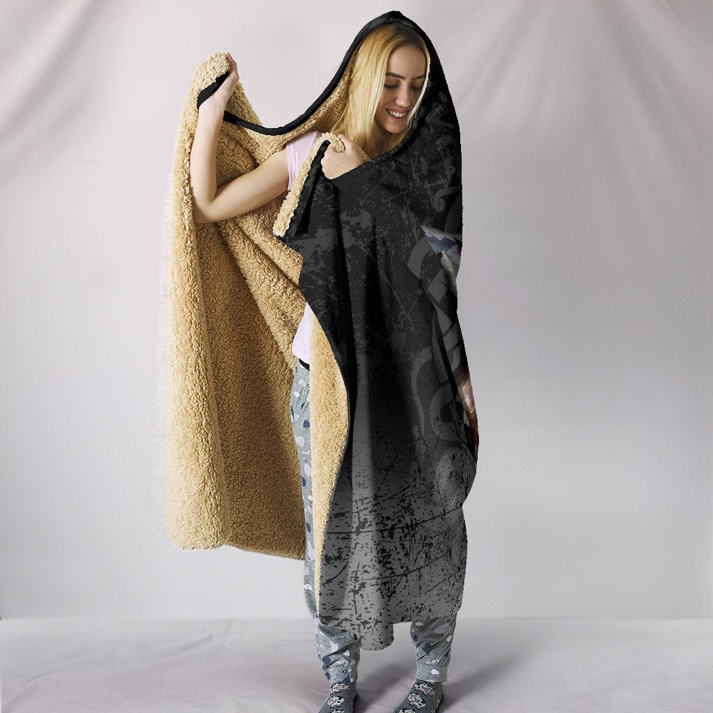 viking-hooded-blanket-fenrir-norse-wolf