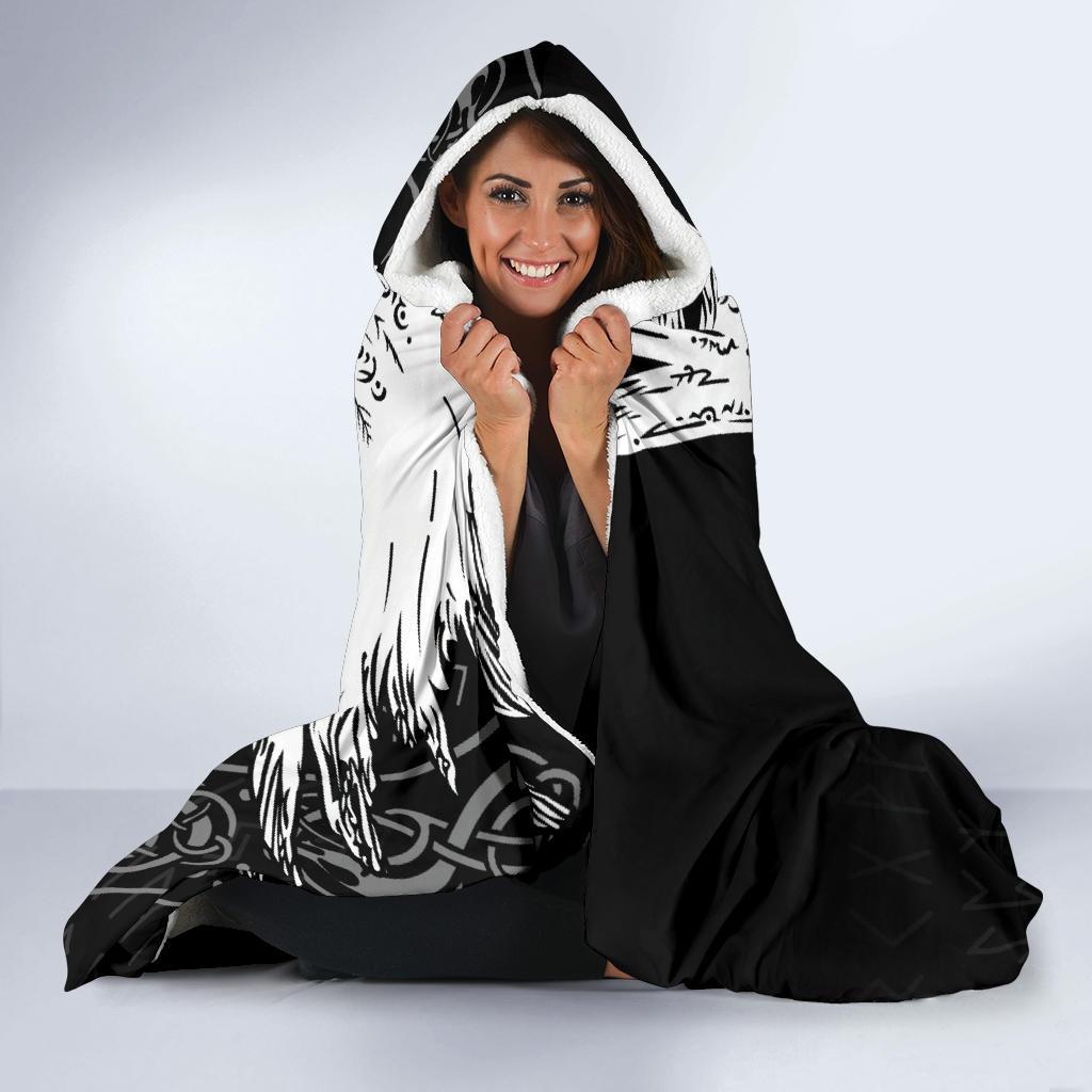 viking-economy-hooded-blanket-mystical-raven-tattoo-special