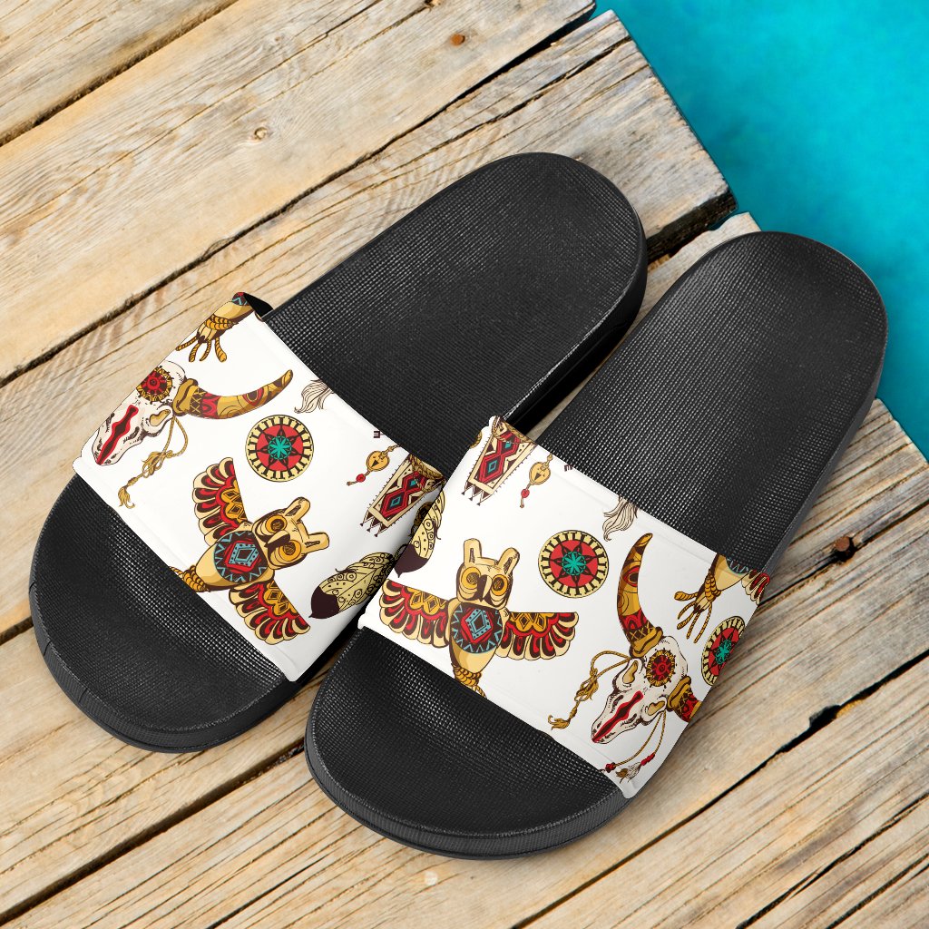 bison-owl-feather-native-american-slide-sandals