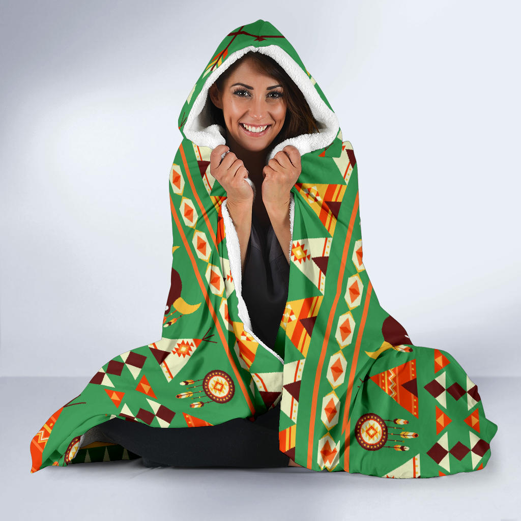 native-american-green-bison-pattern-hooded-blanket