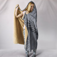 viking-hooded-blanket-odins-celtic-raven-scandinavian-tattoo