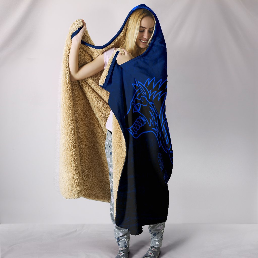 viking-hooded-blanket-skoll-and-hati