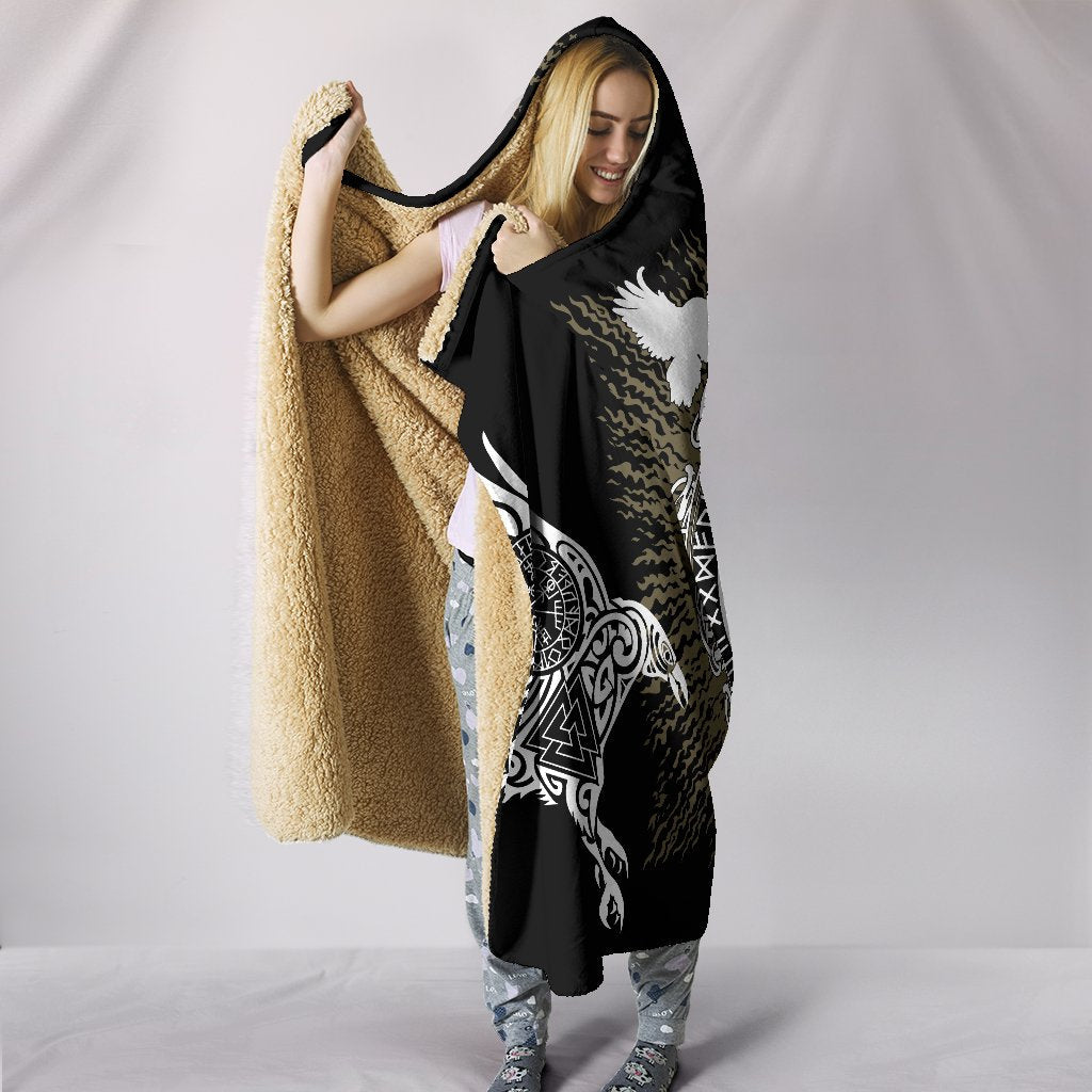 viking-hooded-blanket-raven-valknut-and-vegvisir