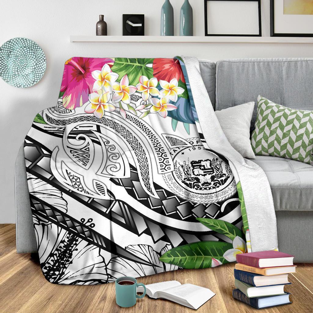 polynesian-hawaii-premium-blanket-summer-plumeria-white
