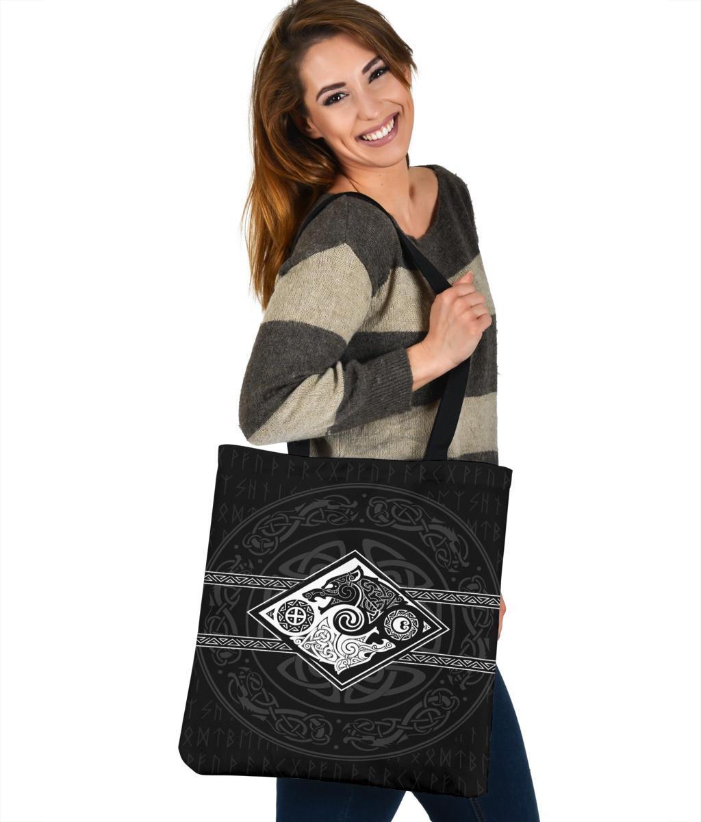 vikings-tote-bag-the-wolves-skoll-and-hati