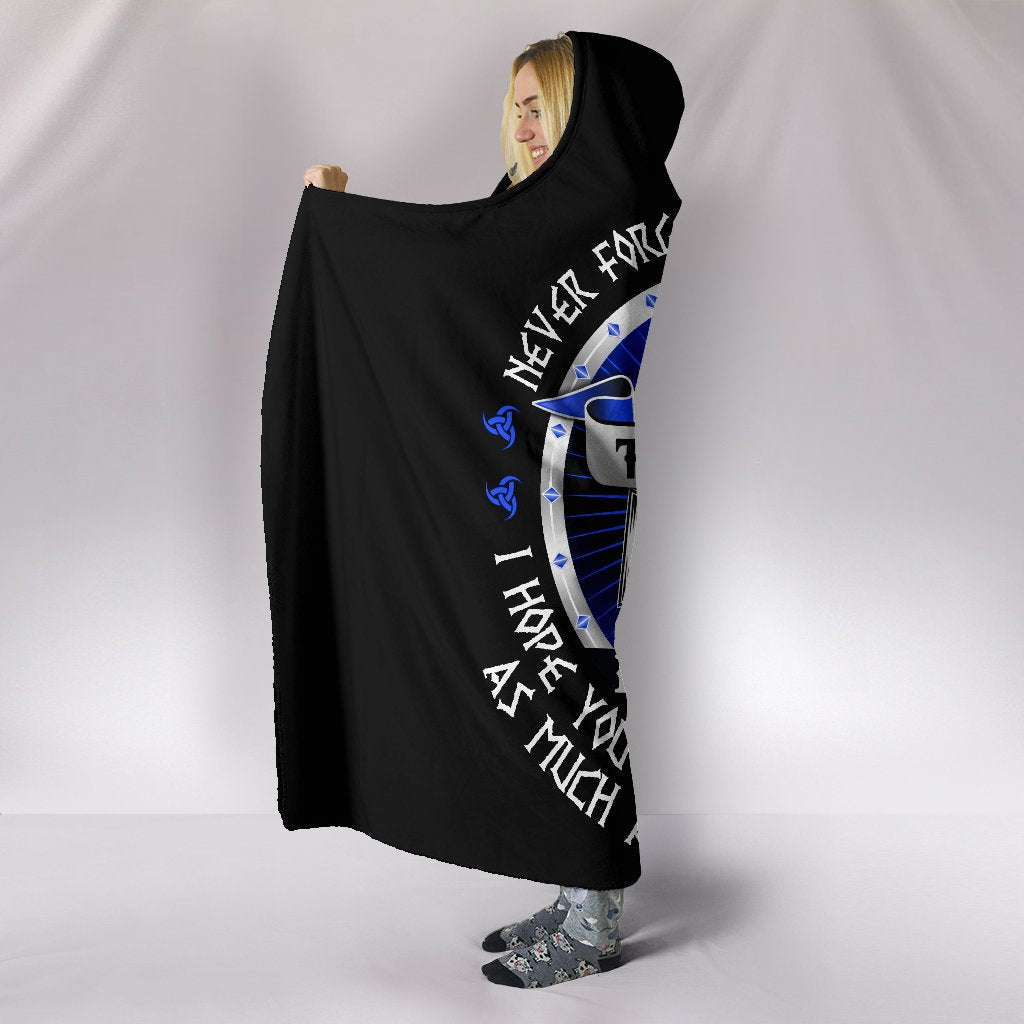 viking-hooded-blanket-family-mom-and-son