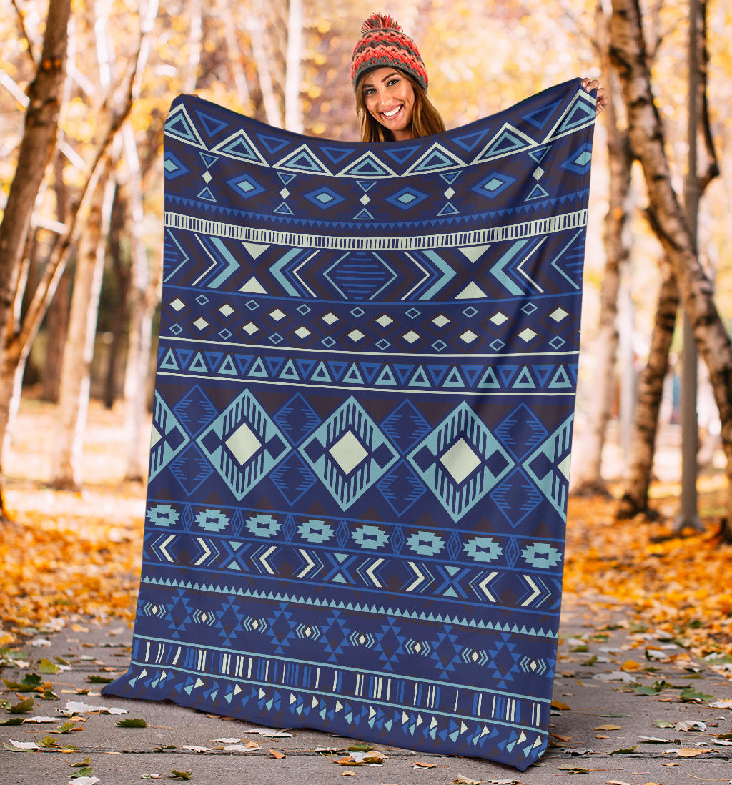 navy-pattern-native-blanket