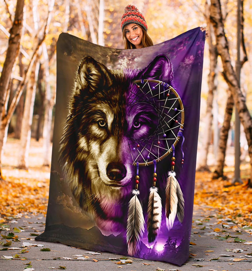 dreamcatcher-purple-wolf-native-american-blanket