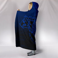 viking-hooded-blanket-skoll-and-hati