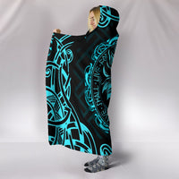 viking-hooded-blanket-fenrir-viking-cyan-3d
