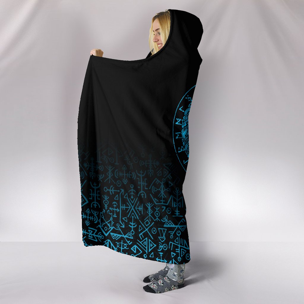viking-hooded-blanket-raven-celtic-cyan