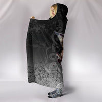 viking-hooded-blanket-fenrir-norse-wolf