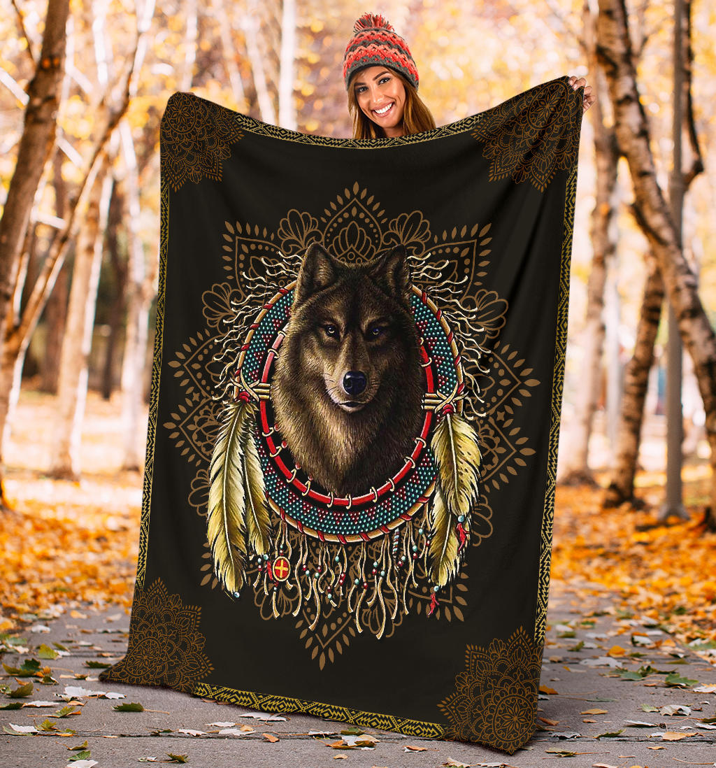 wolf-warrior-dreamcatcher-native-american-blanket