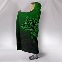viking-hooded-blanket-skoll-and-hati