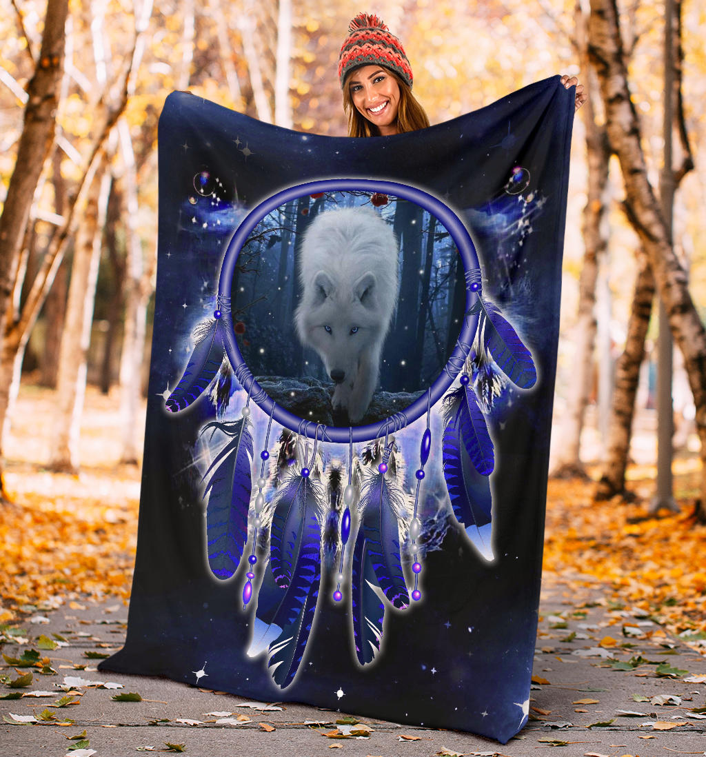 wolf-blue-galaxy-blanket