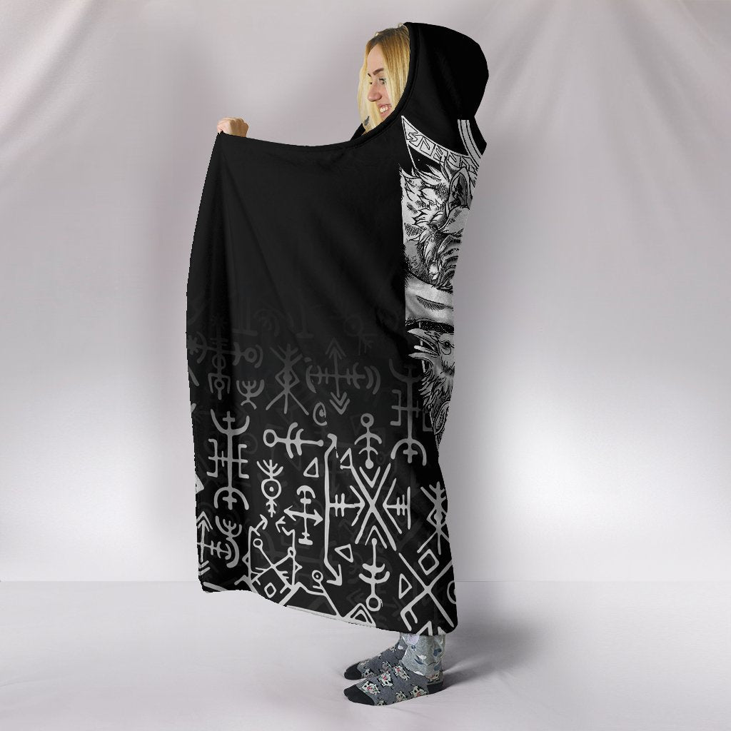 viking-hooded-blanket-wolf-and-raven-special