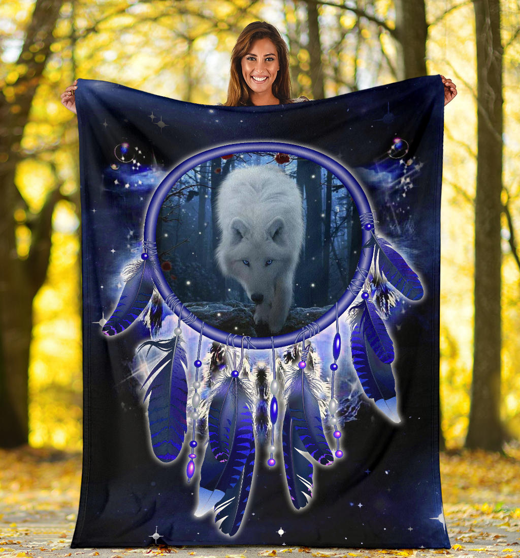 wolf-blue-galaxy-blanket