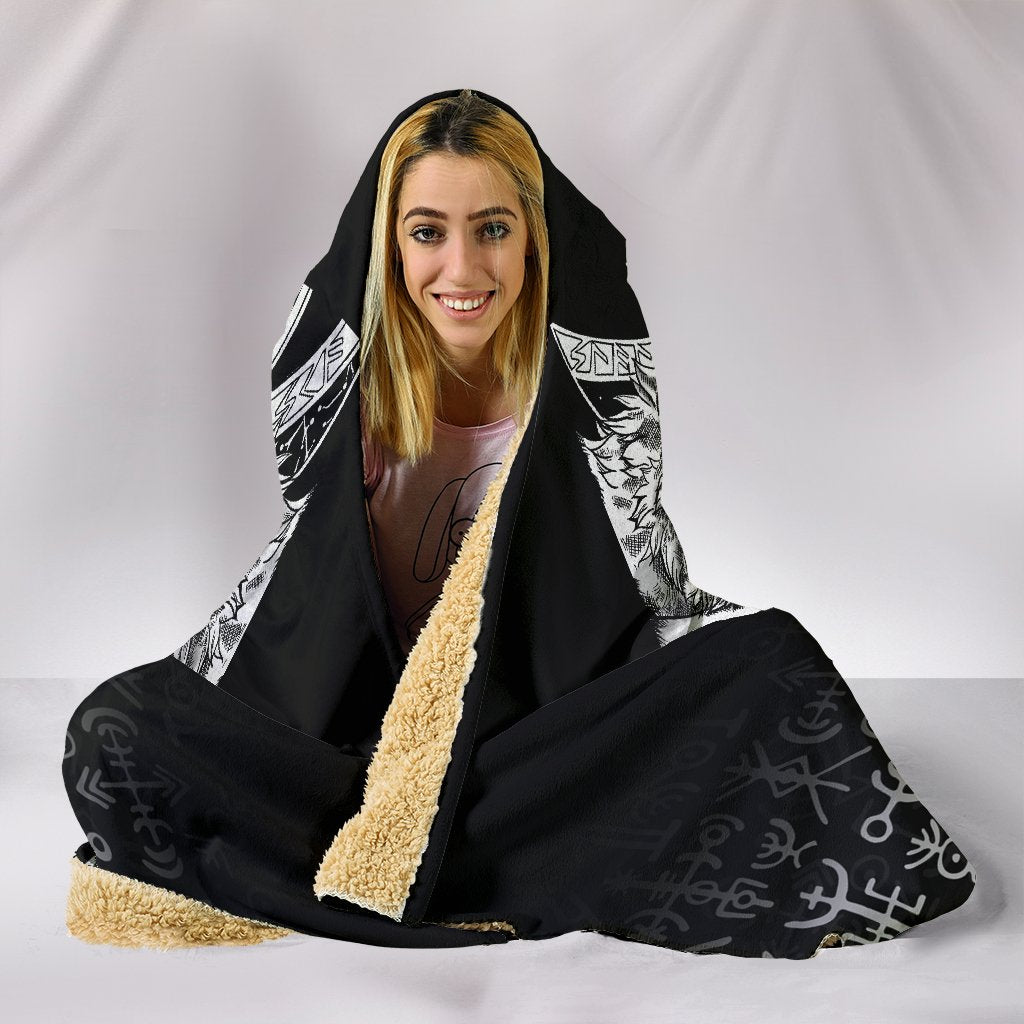 viking-hooded-blanket-wolf-and-raven-special