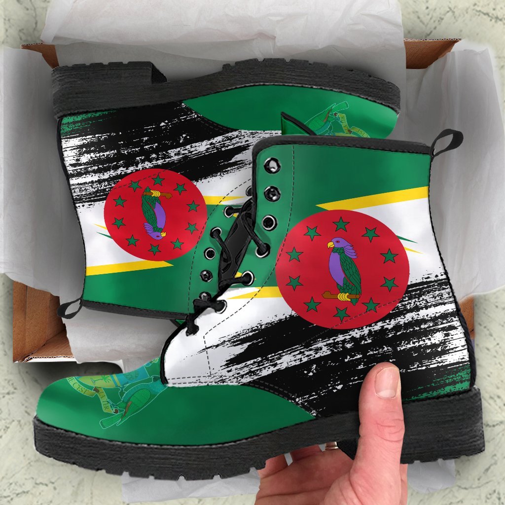 dominica-flag-and-coat-of-arms-leather-boots