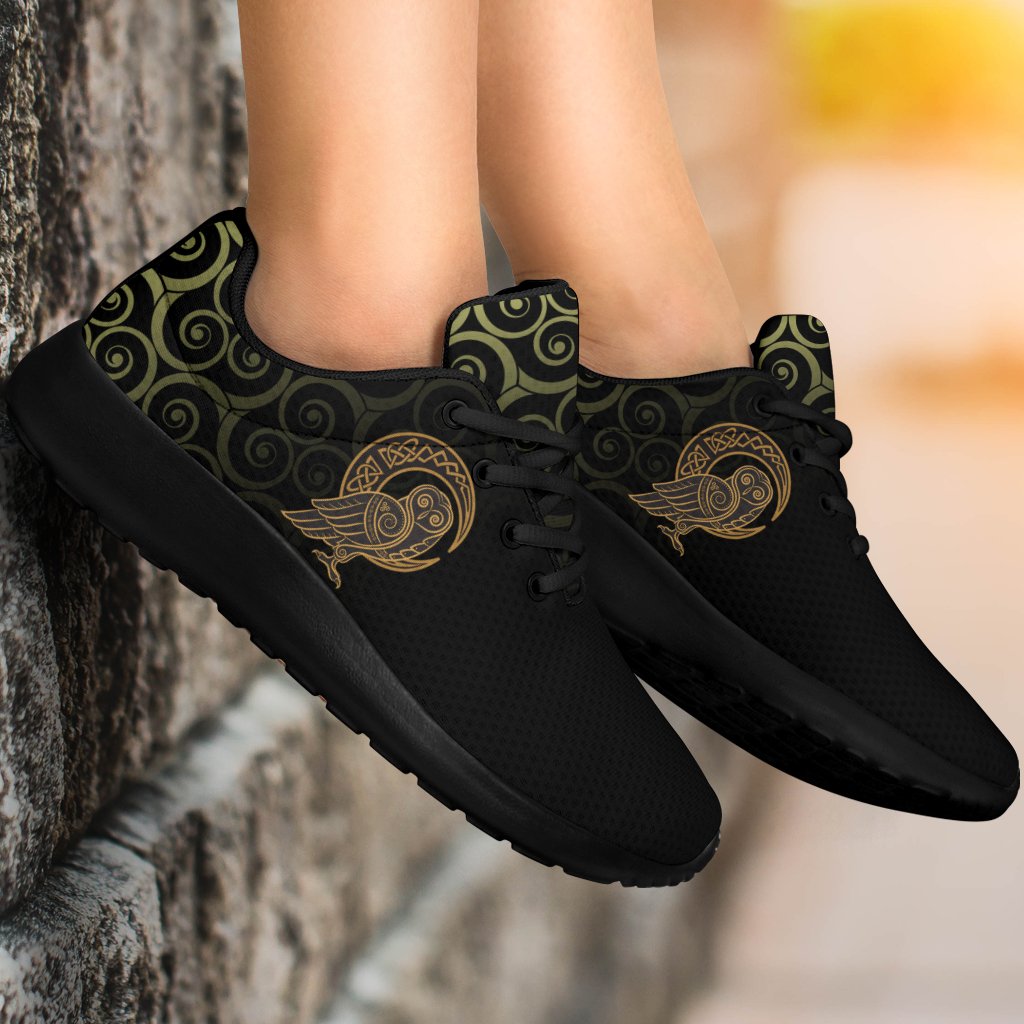 viking-sport-sneakers-owl-celtic-on-triskels-background