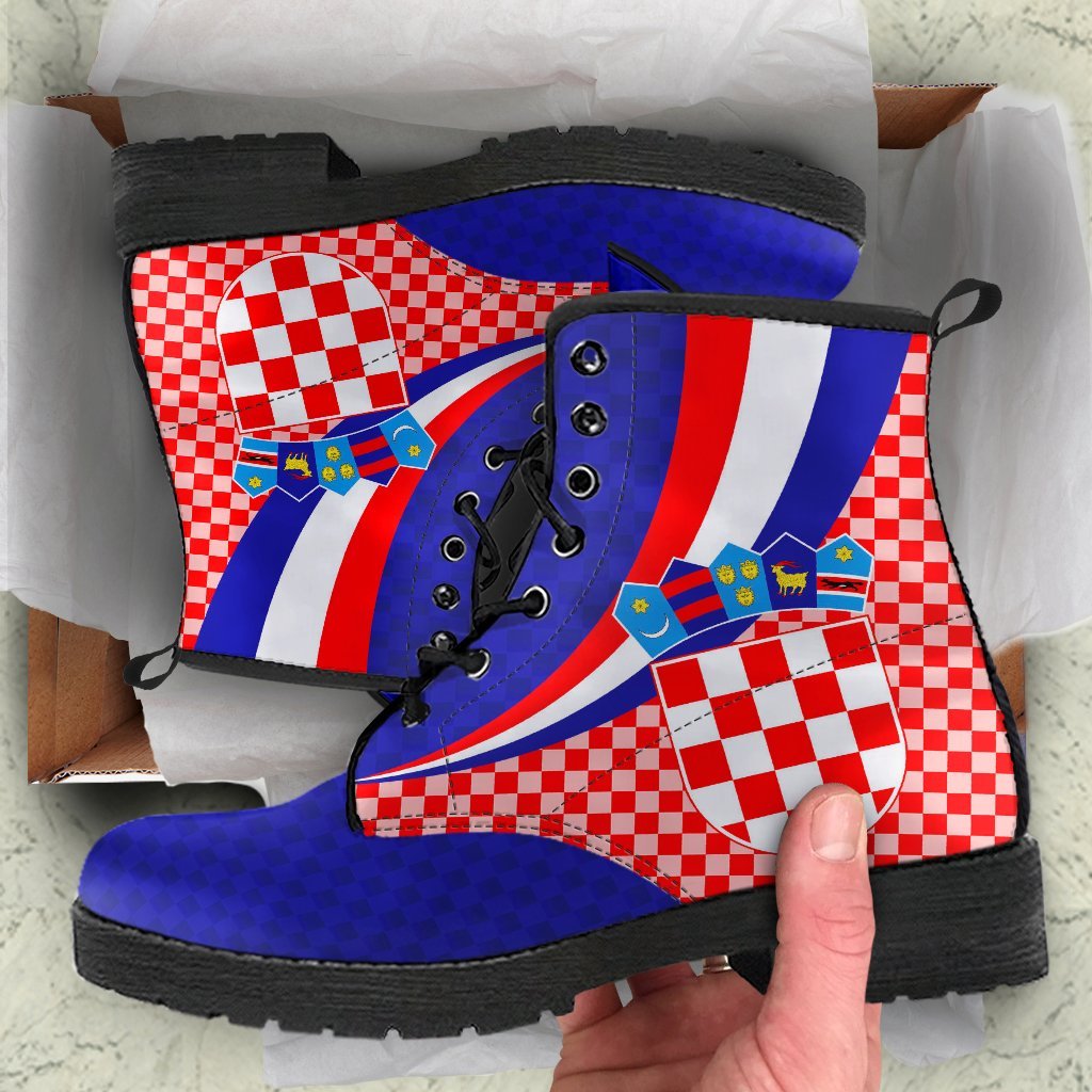 croatia-leather-boots-croatia-coat-of-arms-and-flag-color