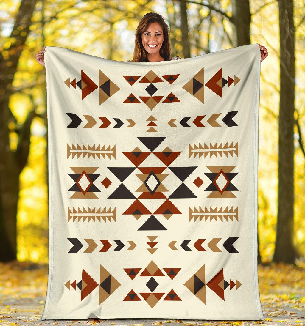 ethnic-pattern-design-blanket